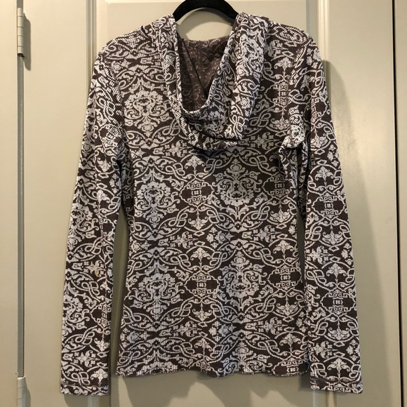 Lucy | Gray Brown Printed Thermal Hoodie - Picture 5 of 7